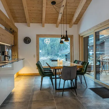 Chalet Glemmtal - Bergblick